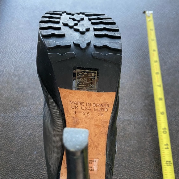 Christopher Kane for Topshop - Picture 9 of 16